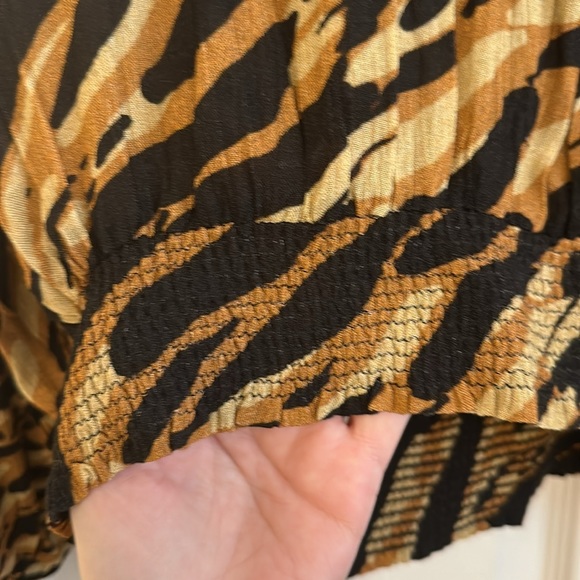 NWT bl^nk Animal Print Blouse - Picture 10 of 13